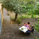 Casale Greppobello Tatil Evi *